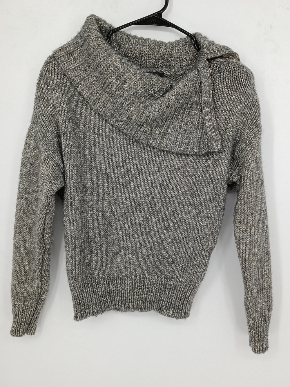 White House Black Market Gray Asymmetrical Cowl Side Zipper Metallic Sweater Y2k